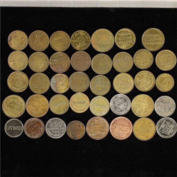 39 ASSORTED METAL ARCADE / AMUSEMENT PARK