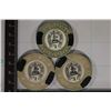Image 2 : 3 BINIONS'S HORSESHOE CLUB $1 PLASTIC CASINO CHIPS