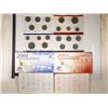 Image 1 : 2001 US MINT SET (UNC) P/D (WITH ENVELOPES) AND