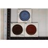 Image 1 : 3 CLAY CASINO CHIPS:1-25 AND 2-80