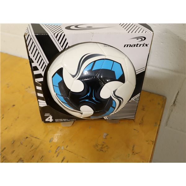 LOT DE 7 BALLONS DE SOCCER MATRIX TAILLE:4