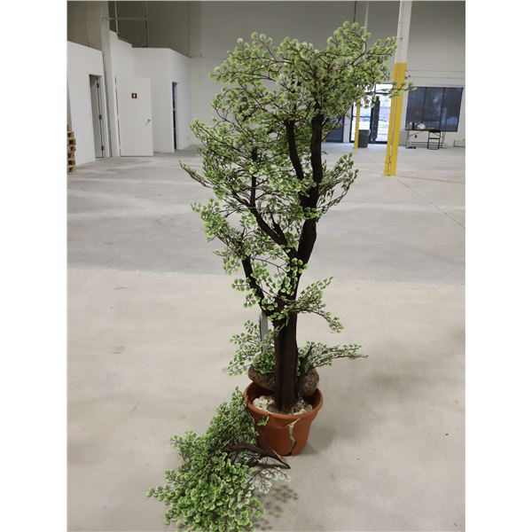 PLANTE ARTIFICIELLE (ENDOMMAGÉ)