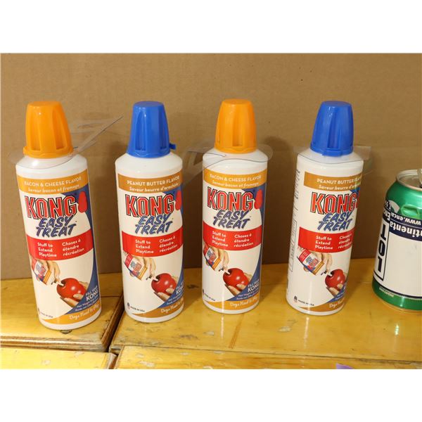 LOT DE 4 PRODUITS ASST POUR CHIENS KONG EASY TREAT ASST