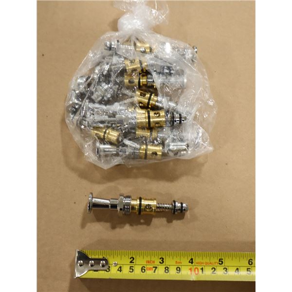 LOT DE 12 CUTHBERT DIVERTER ASSEMBLIES