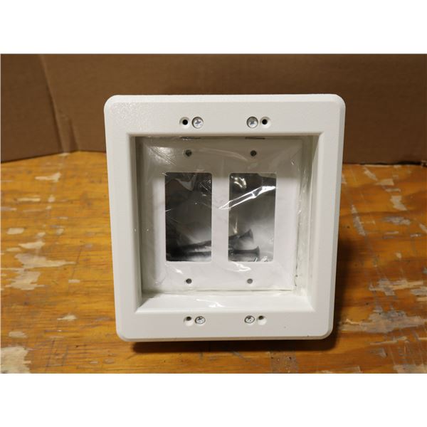 BOÎTE ENCASTRÉ TWO GANG 6"x7"x4"