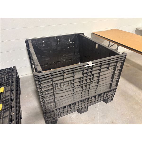 BOÎTE PALETTE EN PLASTIQUE PLIABLE 48"x45"x34"