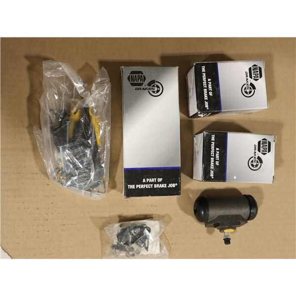 PIÈCES DE FREINS ASSORTIS