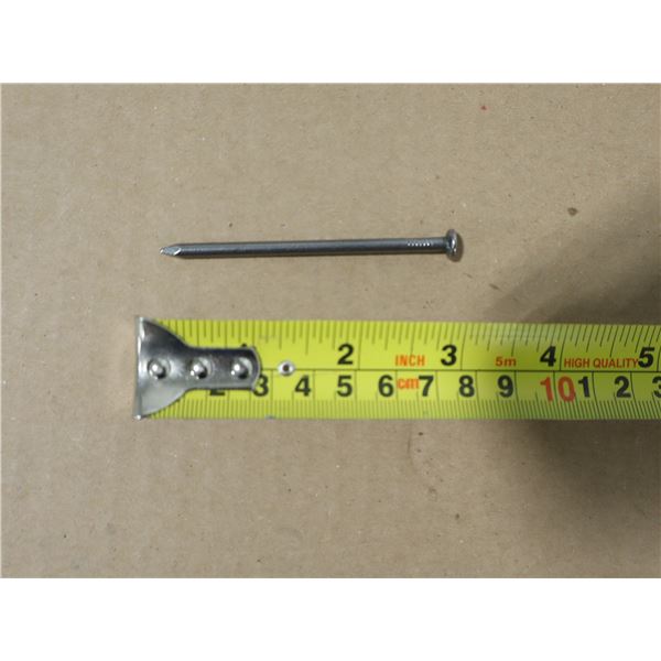 BTE DE CLOUS COMMUNS TOMAHAWK 3"x9ga