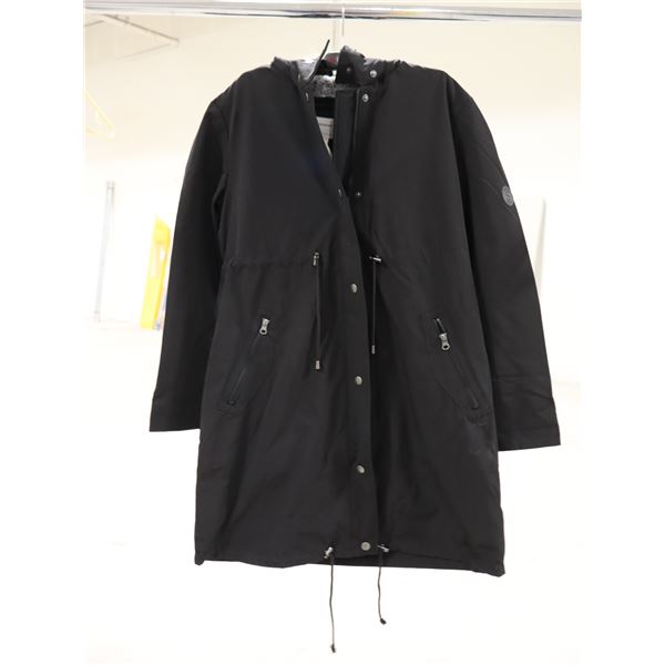 PARKA 3-EN-1 PREMIUM PORTE-BÉBÉ SERAPHINE NOIR CAPUCHON