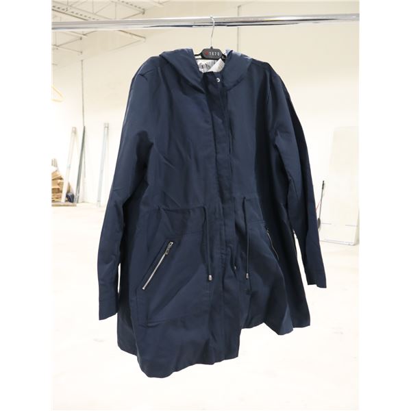 VESTE UTILITAIRE PORTE-BÉBÉ SERAPHINE BLEU CAPUCHON