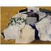 Image 2 : LOT DE 25+pcs ROBES ASST