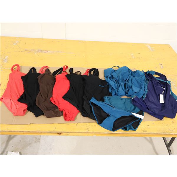 LOT DE 12pcs MAILLOTS DE BAIN POUR FEMMES