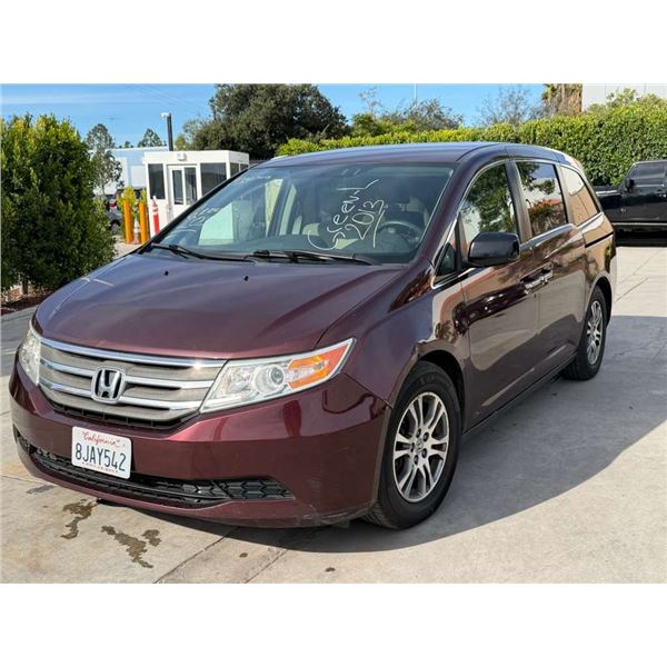 HOND ODYSSEY 2013 O/S TITLE 2 DAYS