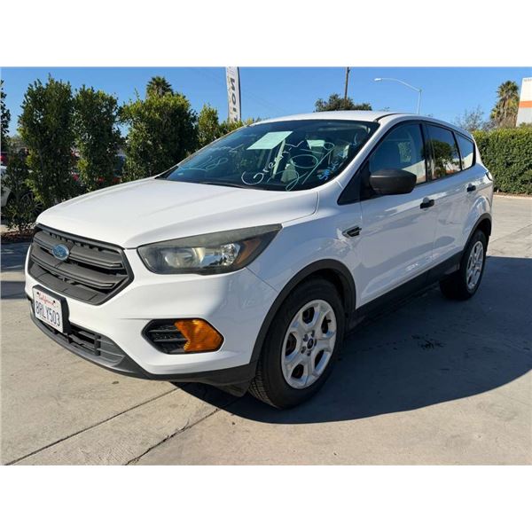 FORD  ESCAPE 2018 O/S-WAIT/TITLE- SMOG
