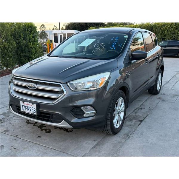 FORD  ESCAPE 2017 O/S-T SMOG-2 DAYS