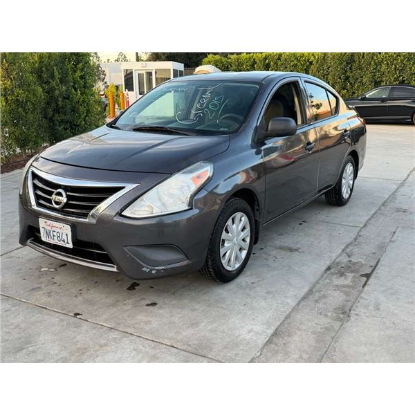 NISS VERSA 2015 T-DONATION