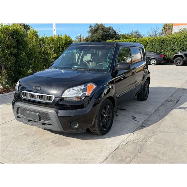 KIA SOUL 2011 O/S-SALV-T- DON