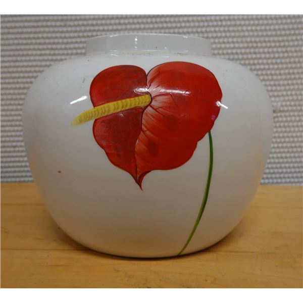 Anthurium Design Vase Made in Italy by ESTE, Depinto a mano, 6.5" Dia, 6.5"H