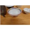 Image 8 : Multiple Bowls, Platter, Glass Décor, Gourd, etc Misc Sizes