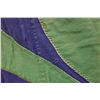 Image 14 : Applique Embroidered Floral Quilt 72" x 90"
