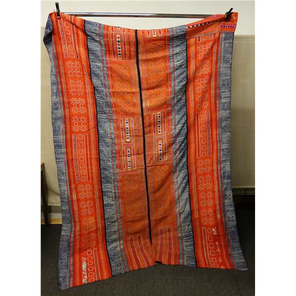 Geometric Shape Design Fabric Wrap or Throw 65" x 100"