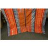 Image 4 : Geometric Shape Design Fabric Wrap or Throw 65" x 100"