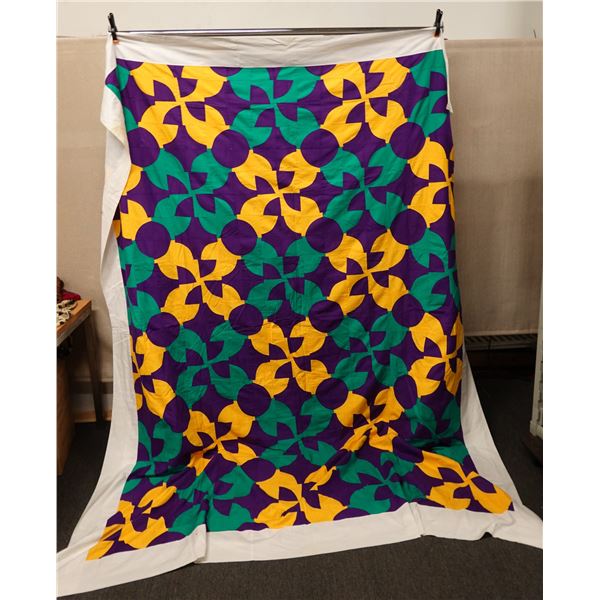 Floral Design Fabric Quilt or Throw 84" x 110"