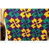 Image 3 : Floral Design Fabric Quilt or Throw 84" x 110"
