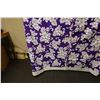 Image 3 : Floral Design Fabric Cover or Throw 76" x 82"