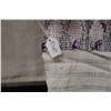 Image 7 : White Woven Design Fabric Wrap or Throw 25" x 106"