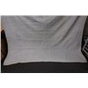 Image 32 : Hawaiian Floral Quilt 99" x 99" w/ 2 Matching Pillowcases