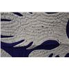 Image 9 : Hawaiian Floral Quilt 99" x 99" w/ 2 Matching Pillowcases