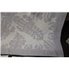 Image 11 : Hawaiian Floral Quilt 98" x 100" w/ 2 Matching Pillowcases