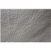 Image 29 : Hawaiian Floral Quilt 98" x 100" w/ 2 Matching Pillowcases