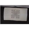 Image 6 : Hawaiian Floral Quilt 98" x 100" w/ 2 Matching Pillowcases