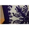 Image 18 : Blue & White Applique Floral Quilt 102" x 94"