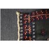 Image 4 : Geometric Shaped Area Rug w/ Fringe 47" x 50"