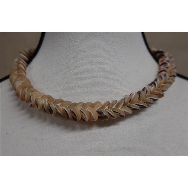 Braided Shell Lei 17"L