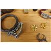 Image 9 : Misc Jewelry: Watches, Bracelets, Necklaces, etc Misc Styles & Sizes