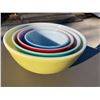 Image 12 : VINTAGE NESTING PYREX BOWLS - IN PRIMARY COLORS