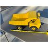 Image 16 : VINTAGE TONKA MIGHTY DUMP TRUCK AND VINTAGE TONKA JEEPSTER TOY