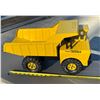 Image 18 : VINTAGE TONKA MIGHTY DUMP TRUCK AND VINTAGE TONKA JEEPSTER TOY