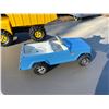Image 30 : VINTAGE TONKA MIGHTY DUMP TRUCK AND VINTAGE TONKA JEEPSTER TOY