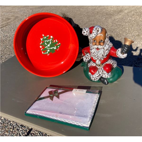 WAECHTERBACH CHRISTMAS TREE, CERAMIC SANTA, AND IRISH LINEN TRAY CLOTH