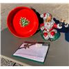 Image 1 : WAECHTERBACH CHRISTMAS TREE, CERAMIC SANTA, AND IRISH LINEN TRAY CLOTH