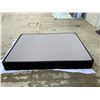 Image 10 : SEALY PERFORMANCE POSTUREPEDIC QUEEN SIZED BOXSPRING AND MATTRESS
