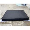 Image 11 : SEALY PERFORMANCE POSTUREPEDIC QUEEN SIZED BOXSPRING AND MATTRESS