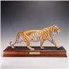 Image 1 : Franklin Mint Porcelain Tiger Sculpture with Base, On The Prowl
