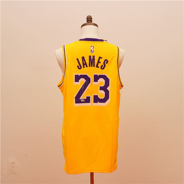 LeBron James Autographed Los Angeles Lakers Jersey w/ Hologram