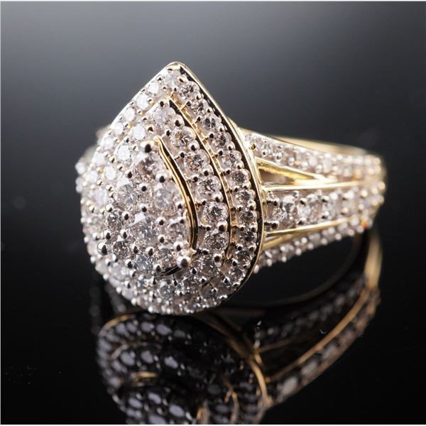 10K Gold Diamond Cluster Teardrop Ring